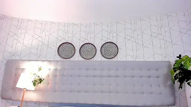 Snapshot of MiaCoopper chatting on September 12, 2025, 7:57 pm MiaCoopper online show from September 12, 2025, 7:57 pm