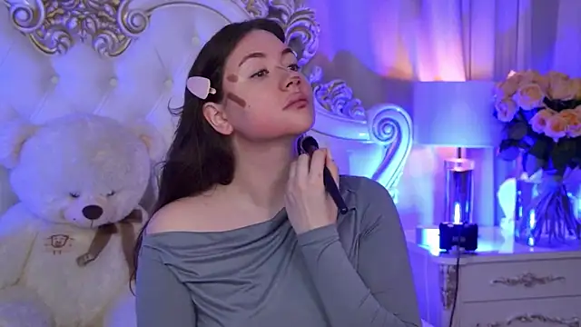 MeganStrain online show from February 18, 2026, 3:15 am