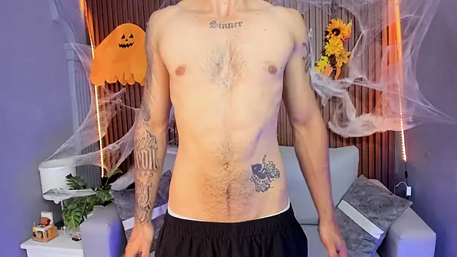 Snapshot of Leo_santoro chatting on October 15, 2025, 3:09 pm Leo santoro online show from October 15, 2025, 3:09 pm