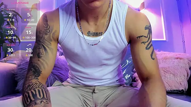 Snapshot of Leo_santoro chatting on February 17, 2026, 1:19 pm Leo santoro online show from February 17, 2026, 1:19 pm