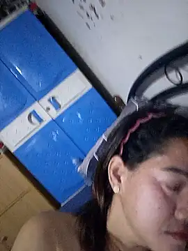 SweetASS6969 online show from February 19, 2026, 5:43 pm