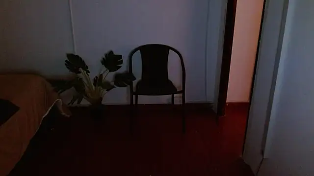 LilyCutee  online show from October 2, 2025, 7:28 pm