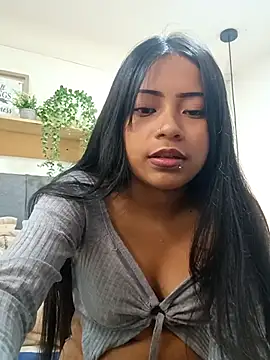 LilyCutee  online show from October 4, 2025, 7:26 pm