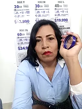 Snapshot of PAULA20- chatting on February 24, 2026, 1:23 pm PAULA20- online show from February 24, 2026, 1:23 pm