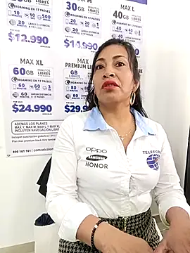 Snapshot of PAULA20- chatting on February 10, 2026, 12:48 pm PAULA20- online show from February 10, 2026, 12:48 pm