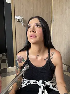 ValentinaBianchi online show from February 11, 2026, 7:47 pm