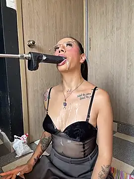 ValentinaBianchi online show from February 18, 2026, 7:10 pm