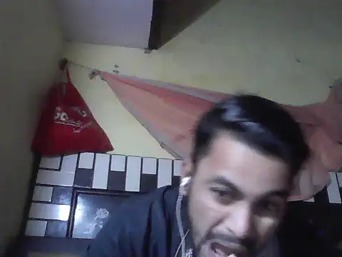 ursdreamperson online show from January 10, 2026, 3:24 am