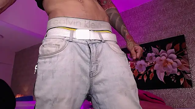 jonas conor online show from December 17, 2025, 7:41 pm