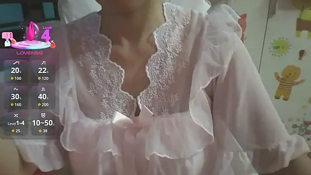 nikohaha2025 online show from November 1, 2025, 8:52 am