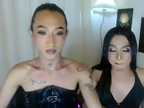 Snapshot of The_Fucking_Dolls chatting on July 15, 2026, 11:17 am The Fucking Dolls online show from July 15, 2026, 11:17 am
