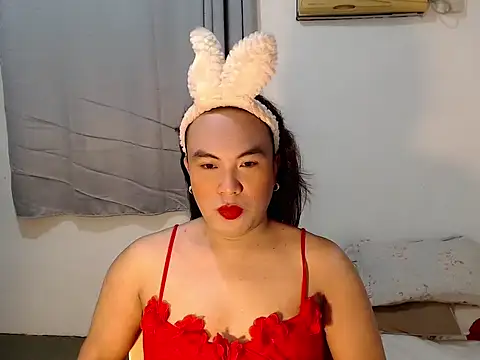 asianayumi online show from February 11, 2026, 4:01 am