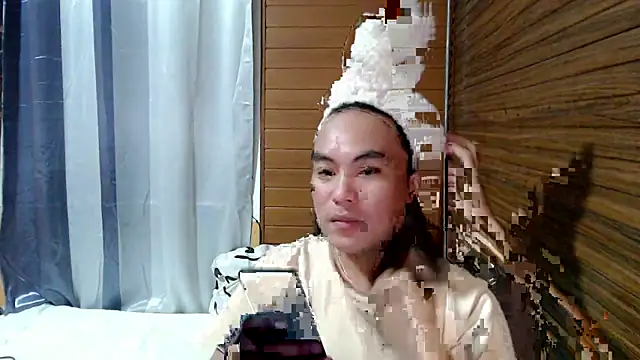 asianayumi online show from October 18, 2025, 3:03 pm