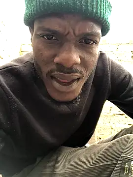 cuminsidebby online show from October 18, 2025, 5:09 am