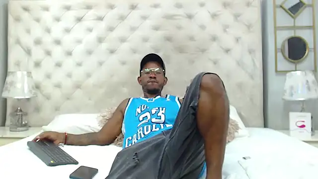 Snapshot of AndyCalifornia1 chatting on March 2, 2026, 3:41 pm AndyCalifornia1 online show from March 2, 2026, 3:41 pm