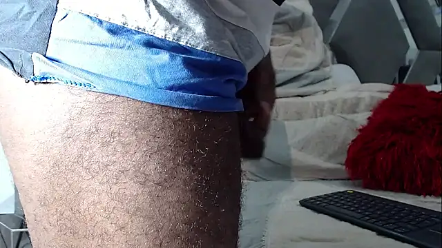 AndyCalifornia1 online show from April 15, 2026, 12:16 am