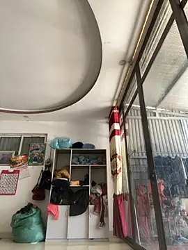 Snapshot of Nhung584 chatting on November 25, 2025, 2:12 am Nhung584 online show from November 25, 2025, 2:12 am