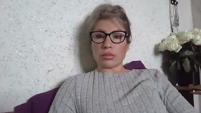 fox red lady7 online show from February 1, 2026, 9:51 am