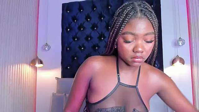 DahianaLopez  online show from March 25, 2026, 12:15 pm