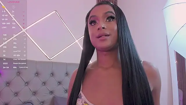 Anyeliin miller online show from February 24, 2026, 12:39 pm