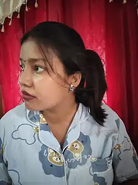 Snapshot of Dipali143143 chatting on July 7, 2026, 9:24 am Dipali143143 online show from July 7, 2026, 9:24 am