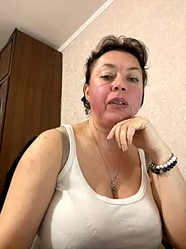 Kiravix online show from November 8, 2025, 11:25 am