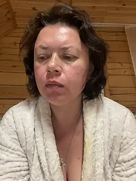 Kiravix online show from April 5, 2026, 7:42 pm