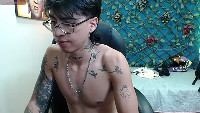 derekfly online show from September 21, 2025, 3:39 pm