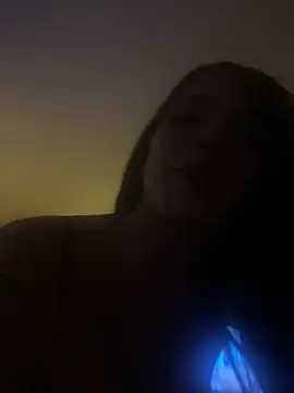 Guillermoperujo online show from October 3, 2025, 11:39 pm