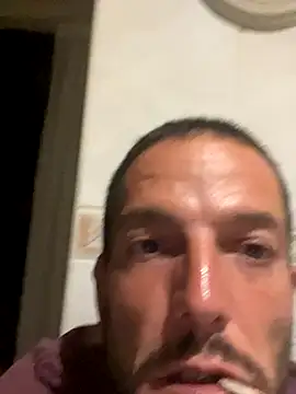 Guillermoperujo online show from September 25, 2025, 11:44 pm