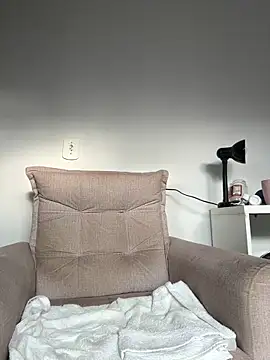 MarianaNinfa online show from January 15, 2026, 8:23 pm