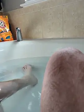 whitewagonsuck online show from April 11, 2026, 2:10 pm