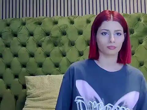 LunaHart online show from February 17, 2026, 7:27 am