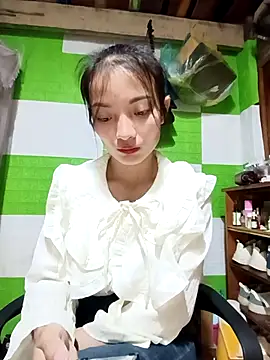 tdtd98 online show from October 20, 2025, 11:33 am