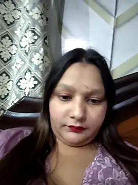 Snapshot of Anushka14321 chatting on April 21, 2026, 8:37 pm Anushka14321 online show from April 21, 2026, 8:37 pm