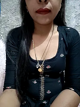 Snapshot of Paakhi-Singh chatting on November 17, 2025, 7:12 am Paakhi-Singh online show from November 17, 2025, 7:12 am