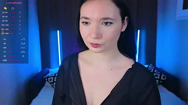 cute club online show from November 29, 2025, 6:30 pm