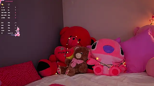 Snapshot of Vesya chatting on November 15, 2025, 7:34 am Vesya online show from November 15, 2025, 7:34 am