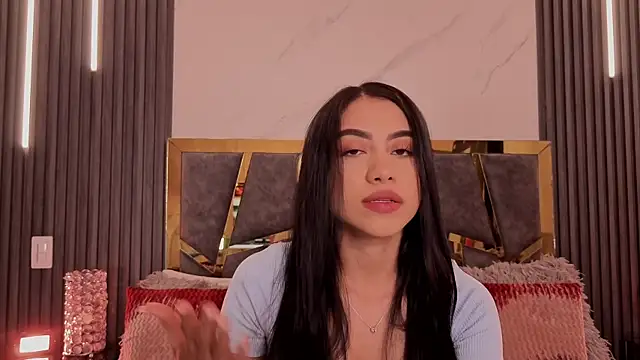 ScarletTorres online show from July 16, 2026, 6:05 pm
