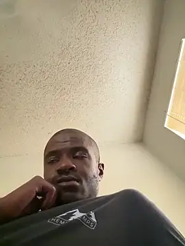 Snapshot of TazHardaway3435 chatting on October 14, 2025, 8:53 pm TazHardaway3435 online show from October 14, 2025, 8:53 pm