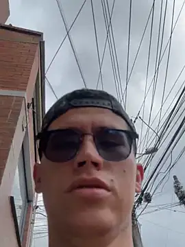 Kurtxxx22 online show from February 9, 2026, 8:18 pm