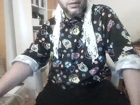 Snapshot of SmokedAlloy2 chatting on July 14, 2026, 6:03 pm SmokedAlloy2 online show from July 14, 2026, 6:03 pm