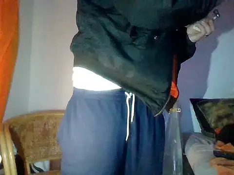 Snapshot of SmokedAlloy2 chatting on February 13, 2026, 12:05 pm SmokedAlloy2 online show from February 13, 2026, 12:05 pm