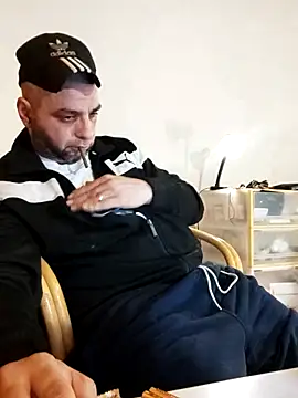 Snapshot of SmokedAlloy2 chatting on March 2, 2026, 11:22 pm SmokedAlloy2 online show from March 2, 2026, 11:22 pm