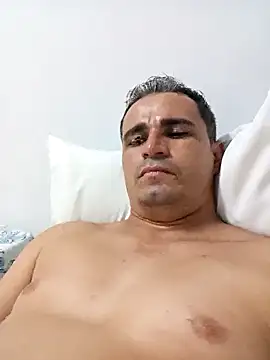 Snapshot of leormayke chatting on October 30, 2025, 3:16 am leormayke online show from October 30, 2025, 3:16 am