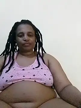 Snapshot of Prettyboobiesx chatting on November 17, 2025, 10:47 pm Prettyboobiesx online show from November 17, 2025, 10:47 pm