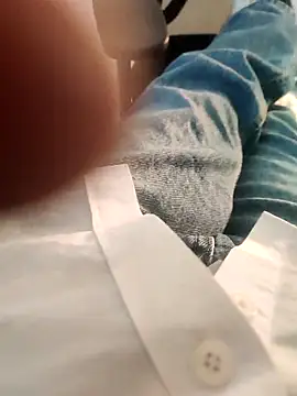 Xharmakesyoufeelorgasms online show from November 18, 2025, 11:35 am