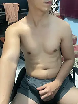 Snapshot of ieat_monsters chatting on June 3, 2026, 6:03 am ieat monsters online show from June 3, 2026, 6:03 am