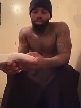 StandOnthatboy online show from October 31, 2025, 7:10 pm