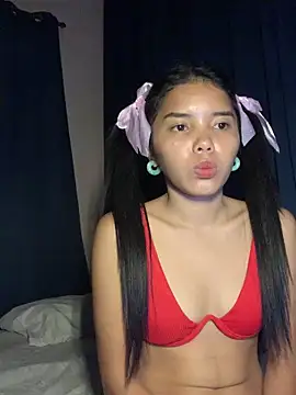 fushyfoxmeluv27 online show from November 4, 2025, 11:36 am